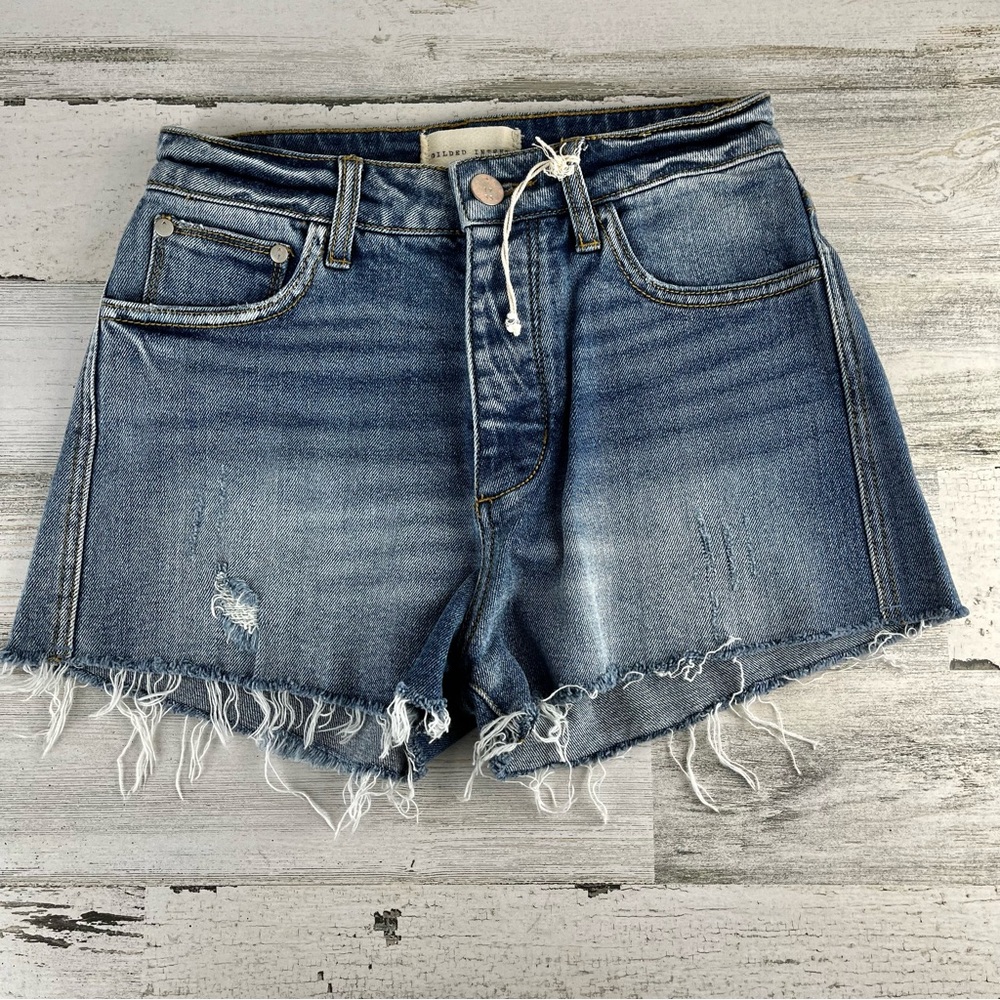 GILDED INTENT High Rise NWT Blue Jean Shorts 26